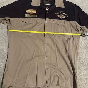 Vintage Hard Rock Cafe Men's XXL Shirt - Black and Brown